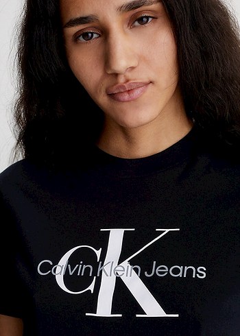 Calvin Klein Calvin Klein Siyah Baskılı Kısa Kollu Tişört