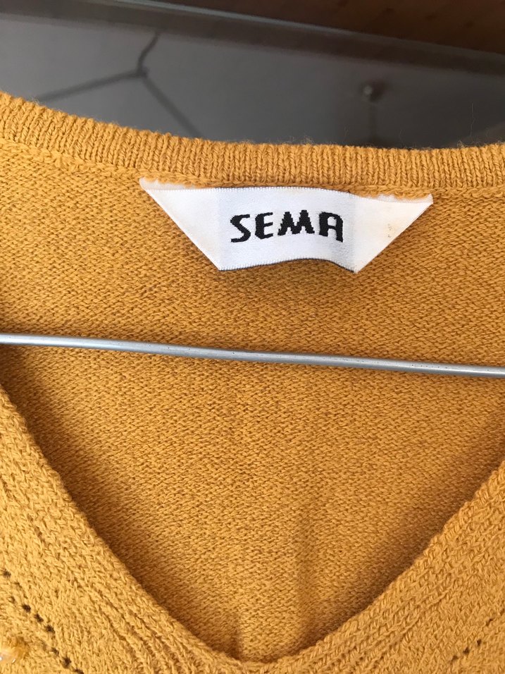 Sarı V Yaka Örgü Yün Kadın Kazak - Görsel 2