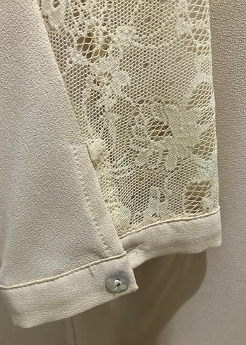 Dantel Detaylı Bej Kadın Gömlek - Görsel 4