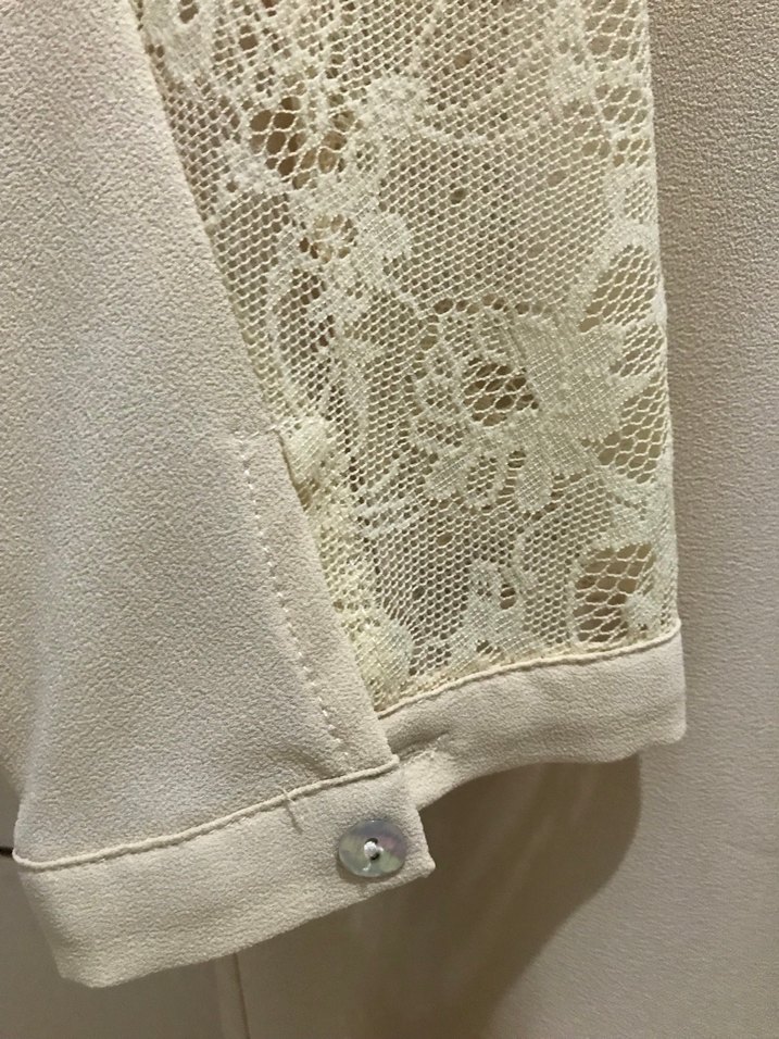 Dantel Detaylı Bej Kadın Gömlek - Görsel 4