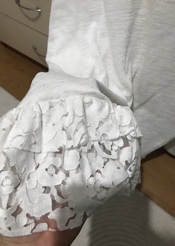 Dantel Detaylı Beyaz Kadın Bluz - Görsel 3