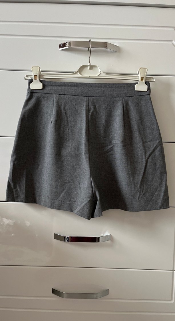 Gri Pliseli Mini Etek - Görsel 3