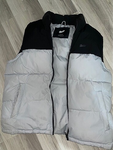 Pull bear şişme yelek mont