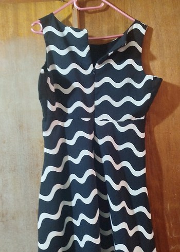 Zebra Desenli Siyah Midi Elbise - Görsel 4