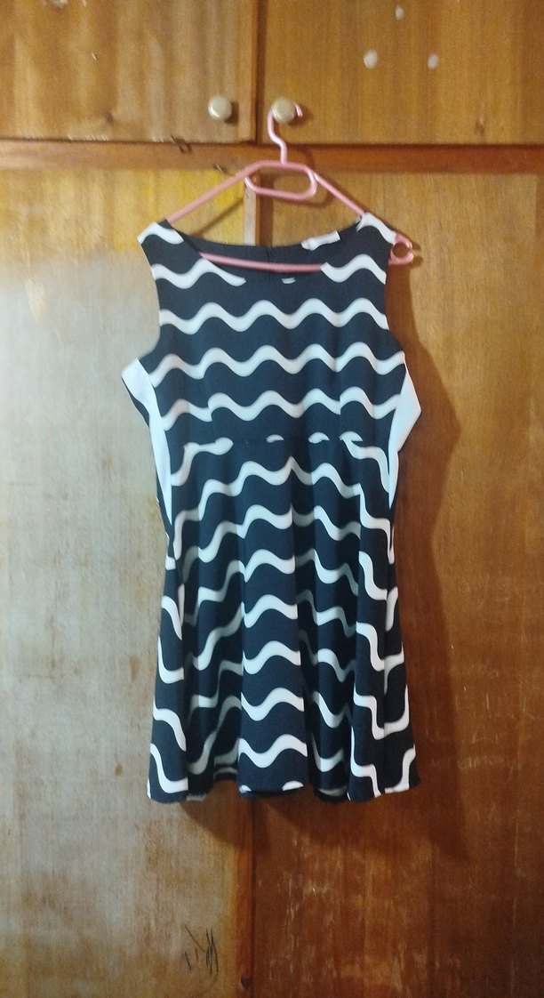 Zebra Desenli Siyah Midi Elbise - Görsel 2