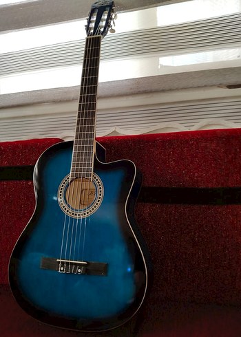 Mavi Klasik Gitar - Görsel 2