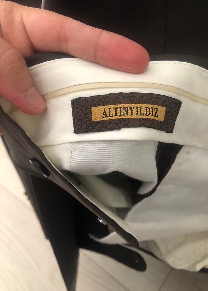 Altın yıldız takım elbise? - Görsel 4