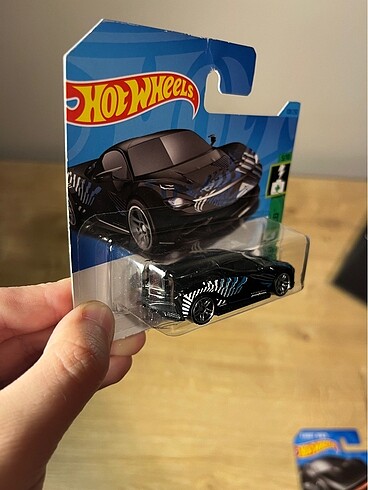 diğer Beden Hot Wheels Automobile Pınınfarına 2023 üretim