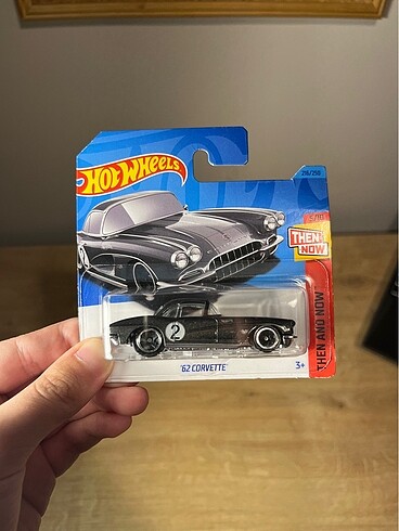 Hot Wheels 62 Corvette 2023 üretim