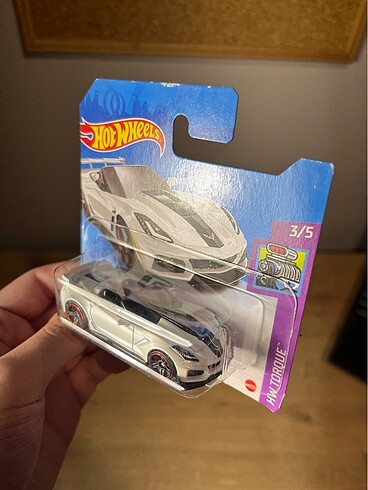 Hot Wheels Hot Wheels 19 corvette zr1 convertıble 2021 üretim