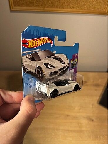 diğer Beden Hot Wheels 19 corvette zr1 convertıble 2021 üretim