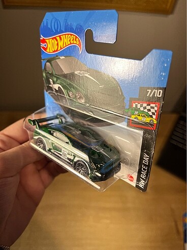 Hot Wheels Hot Wheels 2018 Bentley continental gt3 2021 üretim