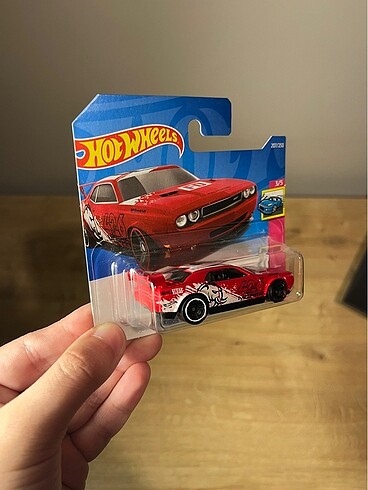 diğer Beden Hot Wheels Dodge Challenger Drift Car 2022 üretim