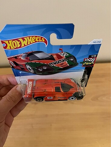 diğer Beden çeşitli Renk Hot Wheels Mazda 787b 2024 üretim