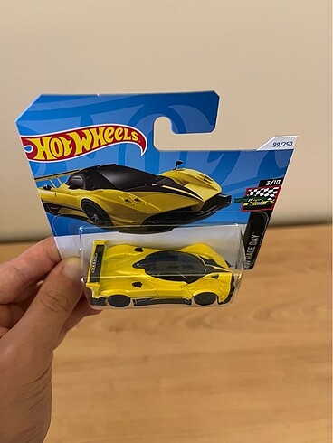 diğer Beden çeşitli Renk Hot Wheels Pagani Zonda r 2024 üretim