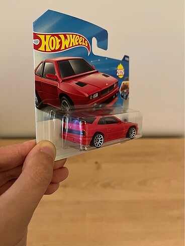 diğer Beden Hot Wheels Maserati Shamal 2025 üretim