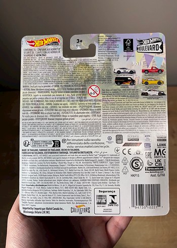  Beden Hot Wheels Premium Dodge Van