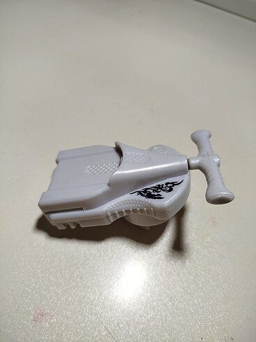 Beyblade takara tomy l drago nun atıcısı