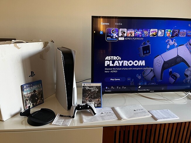 Ps5 cd ve dijital 2oyunlu 825gb tr cihazı