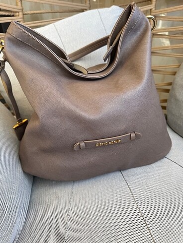  Beden Pierre Cardin