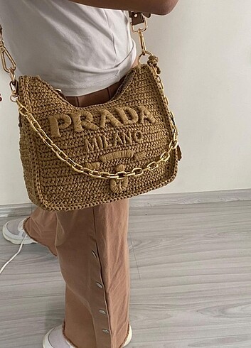 Prada Re-Edition Crochet mini çanta 