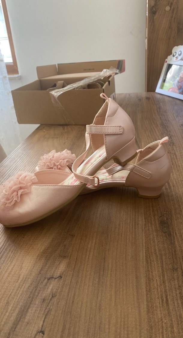 Pembe Fırfırlı Kız Çocuk Babet Ayakkabı - Görsel 2