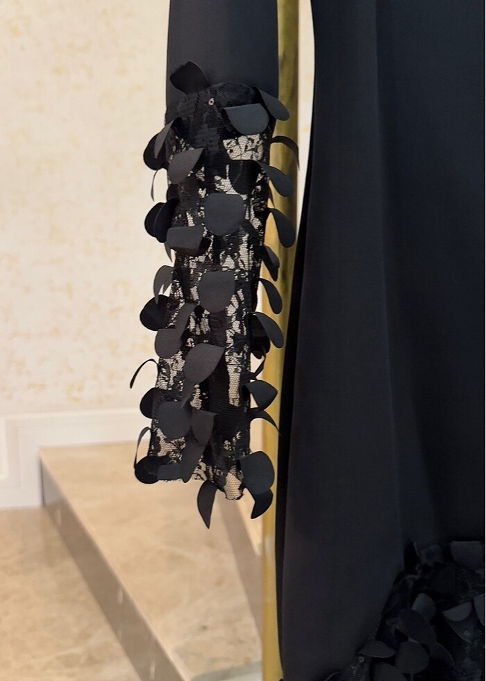 Siyah Desenli Elbise - Görsel 5