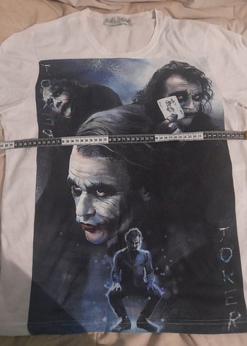 Uzun Kesim Beyaz Joker Baskılı Erkek Tişört - Görsel 3