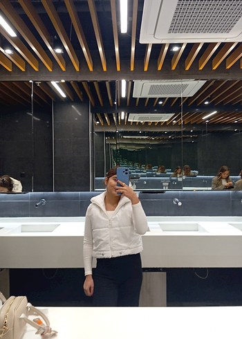 Beyaz Şeffaf Kadın Kışlık Mont - Görsel 2