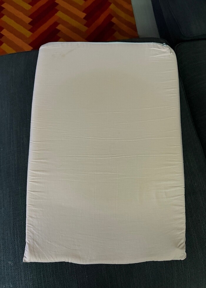 Bebek Reflü Yastığı - Görsel 2