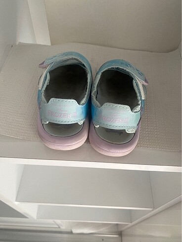 21 Beden Adidas ayakkabı