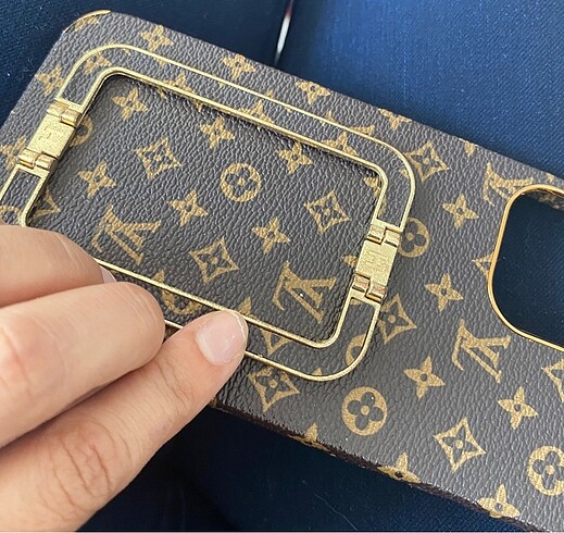 iPhone 16 pro max kılıf orijinal Louis Vuitton