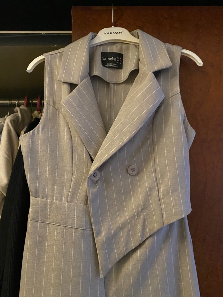 Bej Keten Düğmeli Kolsuz Kadın Tulum - Görsel 2