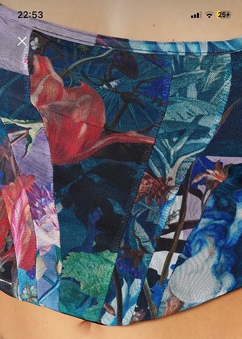 Çok Renkli Kare Yaka Slim Baskılı Tül Örme Bluz - Görsel 4