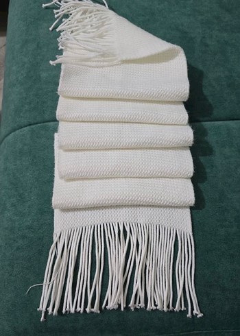 Beyaz Örgü Yün Kadın Şal Atkı - Görsel 3