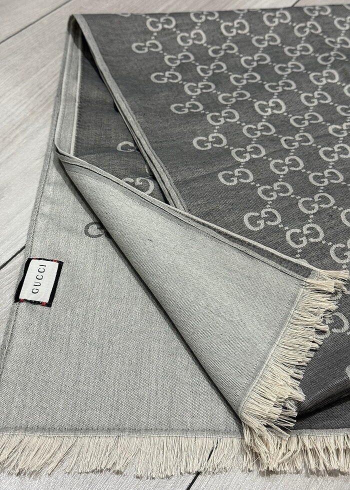 Gucci yün ipek şal - Görsel 2