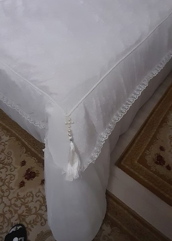 Beyaz Dantelli Yatak Örtüsü - Görsel 2