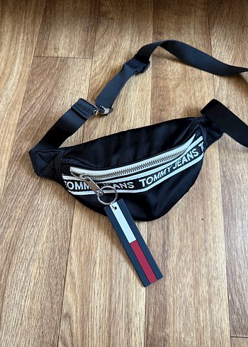 Tommy Hilfiger ürünü