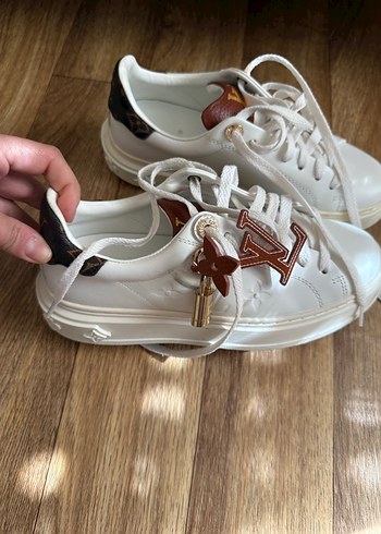 Louis Vuitton ürünü