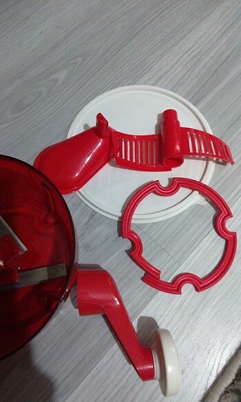 Beden Tupperware
