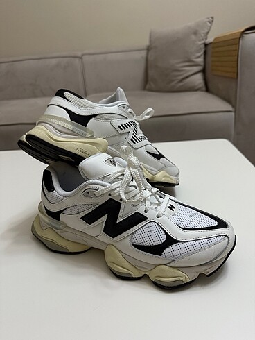 39,5 Beden New Balance 9060