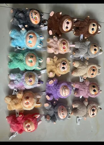 Renkli Peluş Oyuncaklar Seti