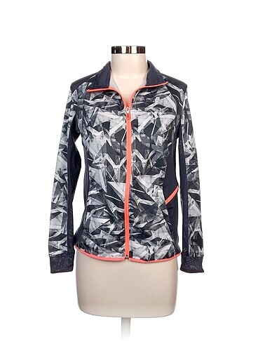 Decathlon Ceket %70 İndirimli.