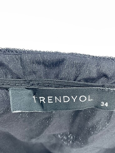 34 Beden siyah Renk Trendyol & Milla Kısa Elbise %70 İndirimli.