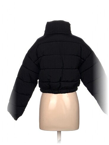 s Beden Pull and Bear Mont %70 İndirimli.