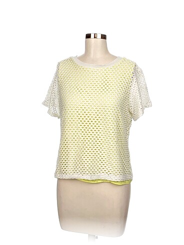 Twist Bluz %70 İndirimli.