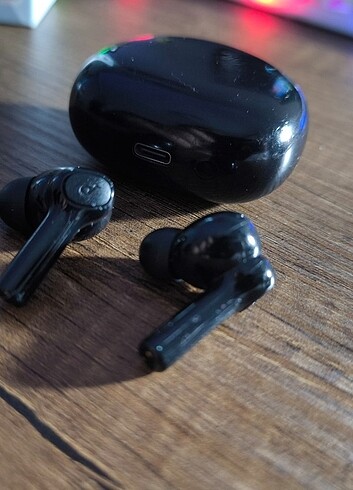 Anker soundcore R100