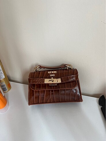 Guess çanta