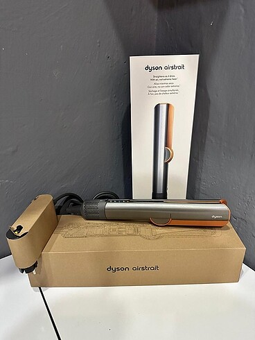 Dyson Airstrait