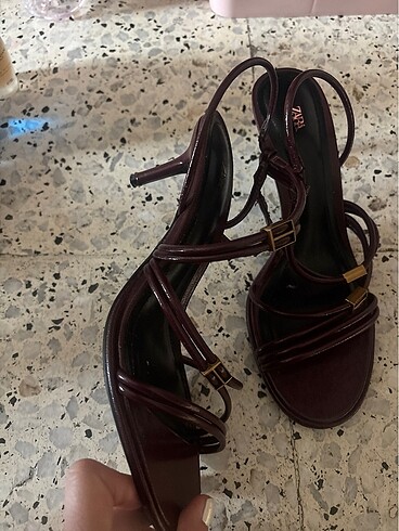 Zara Zara bordo topuklu sandalet